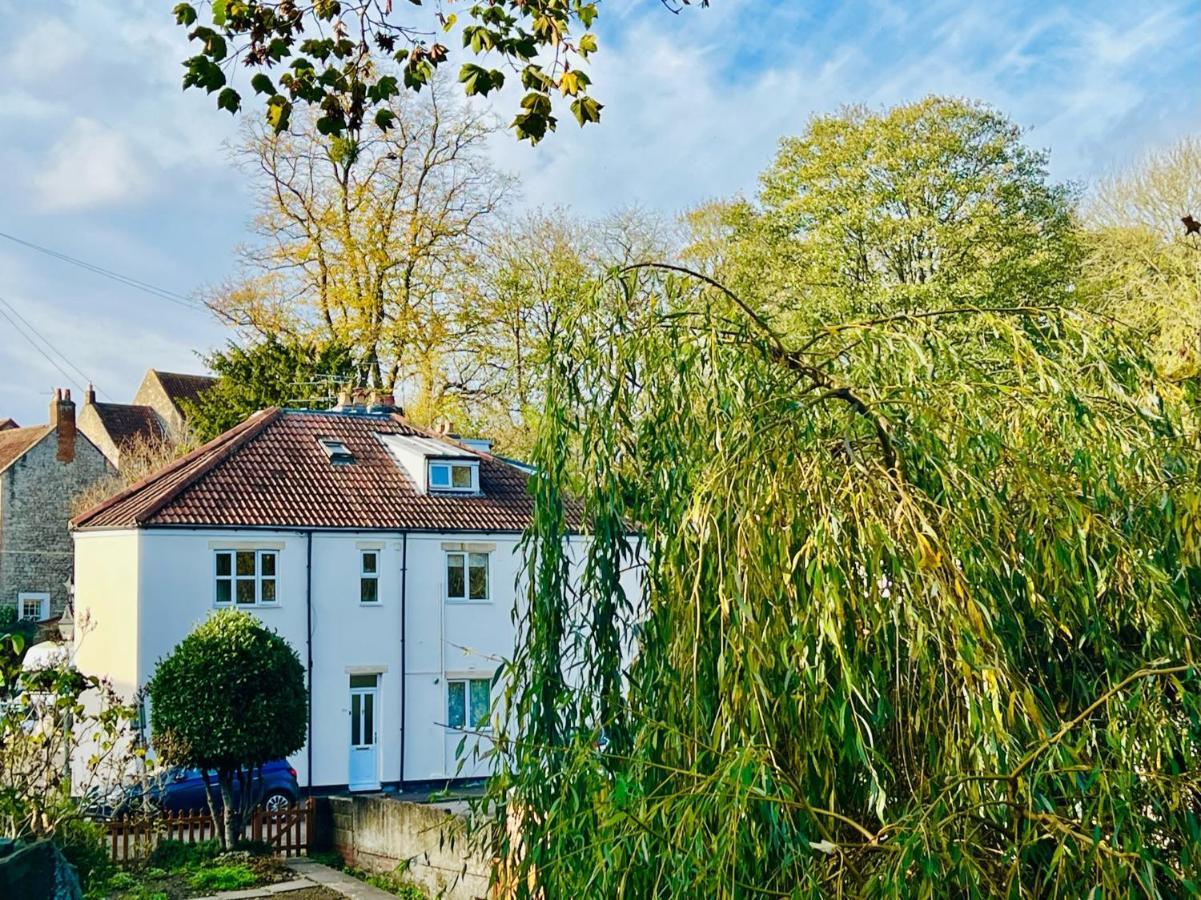 Dapps Hill Haven - Between Bristol And Bath, Both 9 Mins By Train! Keynsham Exterior foto